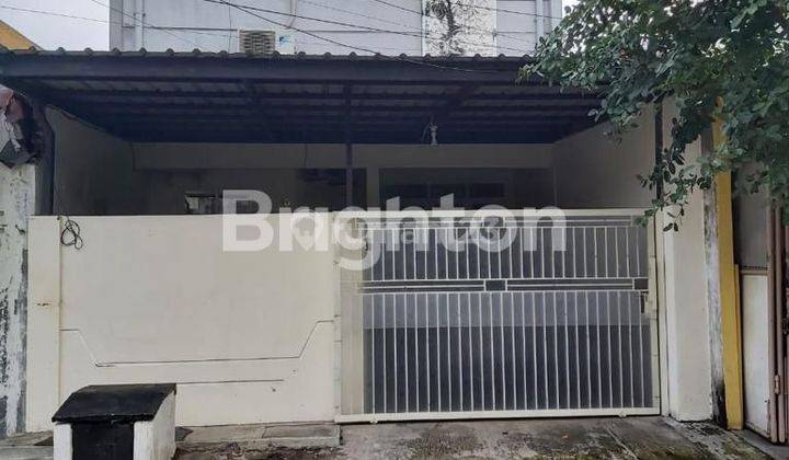 Lebar 6 Rumah Terawat 2 Lantai  Ngagel Wasana Surabaya 1