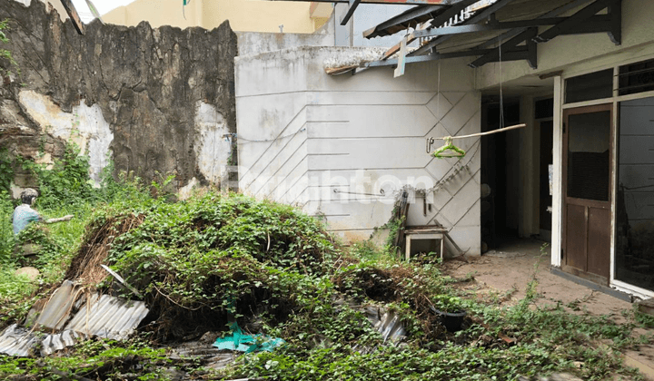 MANYAR KERTOADI RUMAH HITUNG TANAH SELANGKAH DARI GALAXY MALL 1