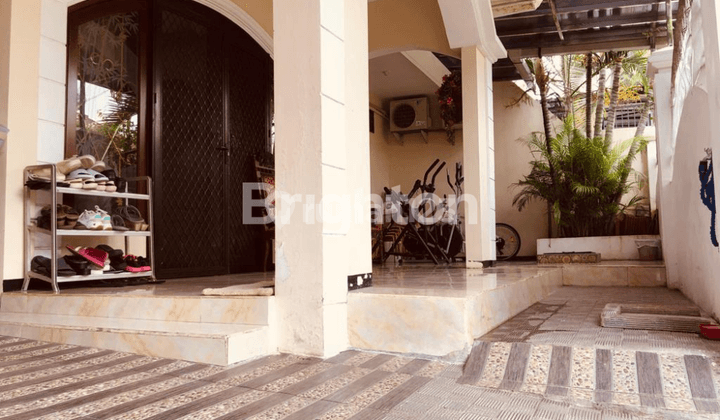 RUMAH SECOND SURABAYA SELATAN KONDISI FURNISHED TERAWAT 2