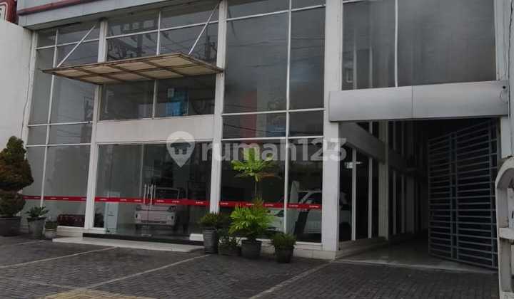 Gedung Usaha Raya Arif Rahmat Hakim Area Bisnis Strategis Gedung Usaha Raya Arif Rahmat Hakim Area Bisnis Strategis