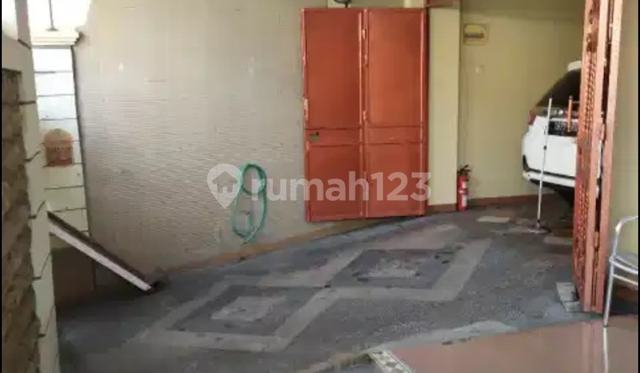 Two-Story House in Lebak Jaya, Strategically Located Near Kenjeran Main Road 2