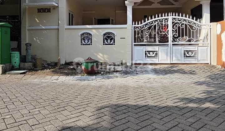 Rumah Taman Paris Puri Surya Jaya One Gate Dekat Bundaran Waru