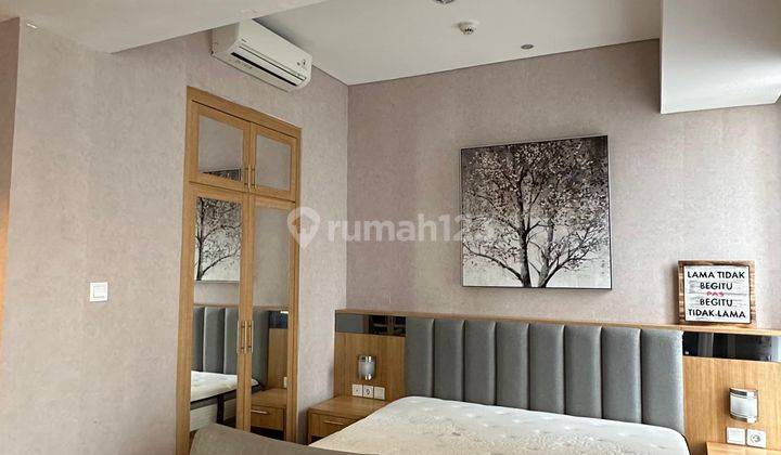 Ready For Your Holiday 1 BR Apartemen Taman Anggrek Residence 1