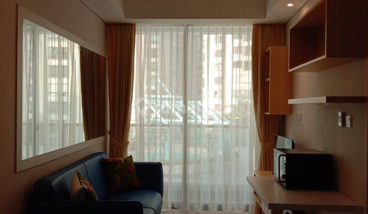 Fully Furnished 3 Bedroom Apartemen Taman Anggrek Residence 1