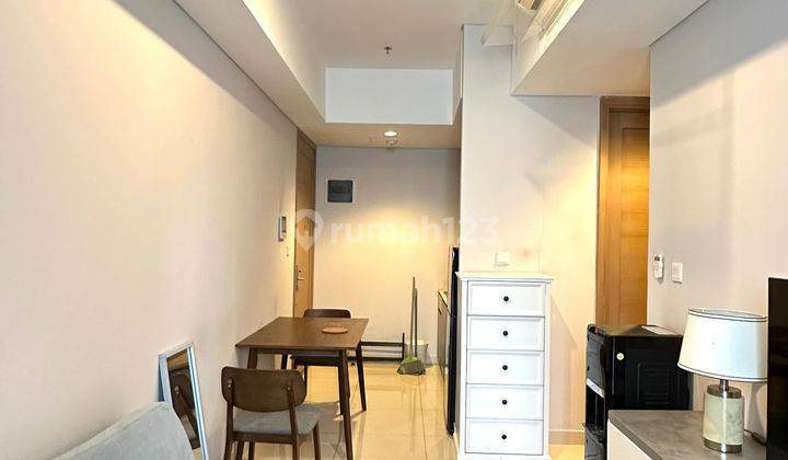 Good View 2 Bedroom Furnished Apartemen Taman Anggrek Residence 1