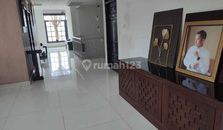 Lokasi Strategis Siap Huni Dijual Rumah Jakarta Timur 2