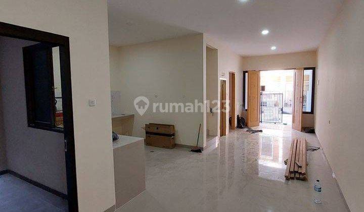 Baru Dijual Rumah 5 Kamar Tidur Taman Ratu Duri Kepa Jakarta Barat 1