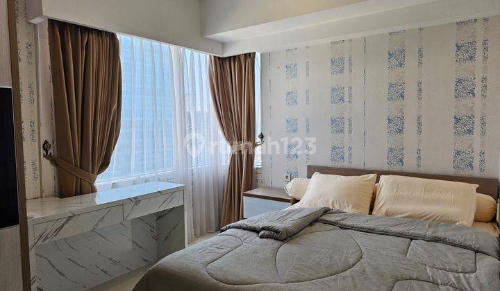 Renovated 2 Bedroom Furnished Apartemen Kondominium Taman Anggrek 2