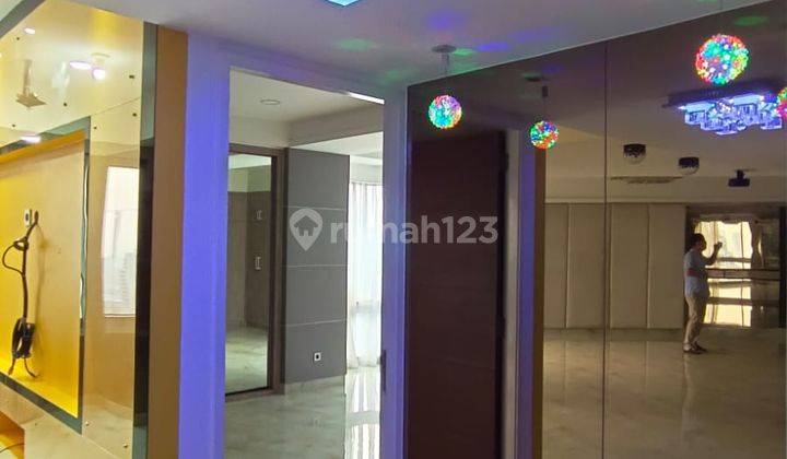 Lux Renovation Dijual Super Murah 2 Bedroom Apartemen Kondominium Taman Anggrek 2