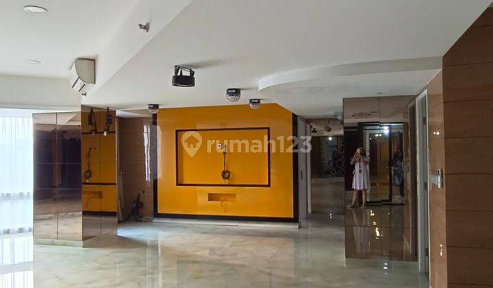 Lux Renovation Dijual Super Murah 2 Bedroom Apartemen Kondominium Taman Anggrek 1