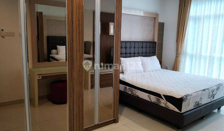 Sudah Renovasi Disewakan 3 BR Furnished Apartemen Central Park 1