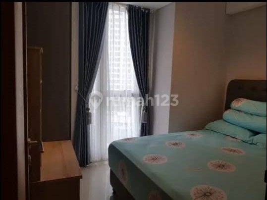 Disewakan Fully Furnished 2 BR Apartemen Taman Anggrek Residence 1