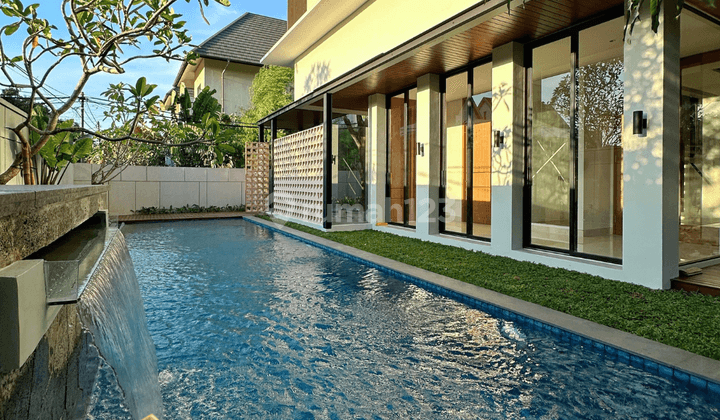 Brand New Tropical, Luxury Comfortable House Cilandak 2