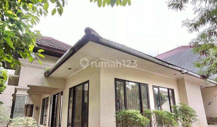 For Sale House At Kebayoran Lama South Jakarta Hook Potition 2