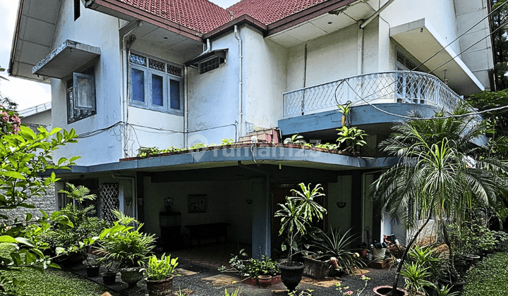 COLONIAL CLASSIC HOUSE JL. WIJAYA / MELAWAI [HOOK], KEBAYORAN BARU 1