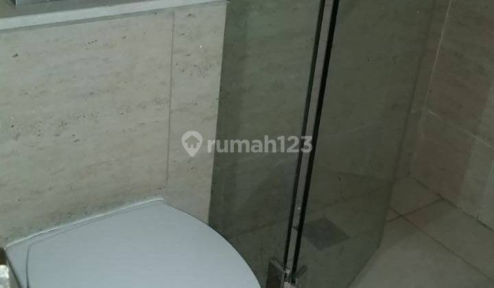 Disewakan Fully Furnished 2 BR Apartemen Taman Anggrek Residence 2