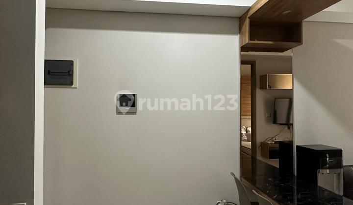Fully Furnished 1 Bedroom Apartment Taman Anggrek Residence 2