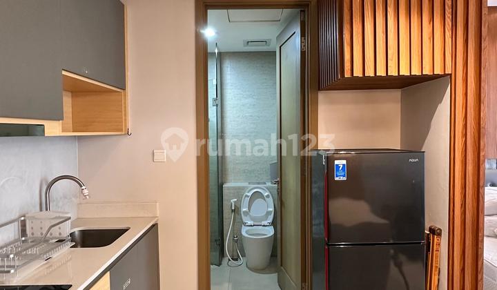 Full Renovation 1 Bedroom Apartemen Taman Anggrek Residence 2