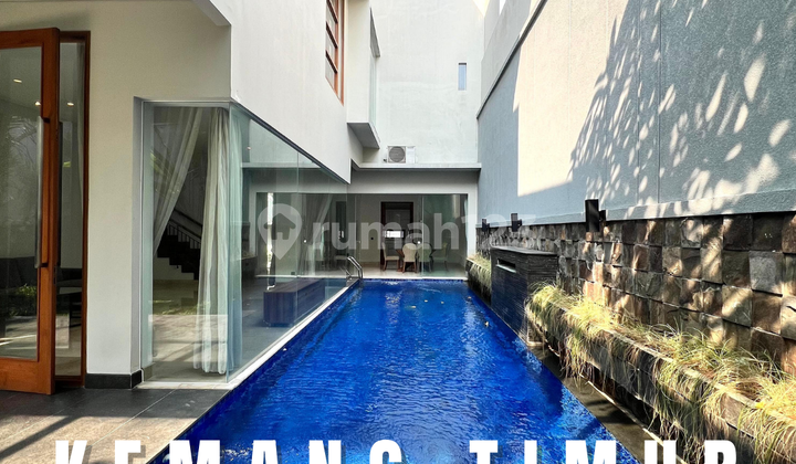 MODERN MINIMALIS HOUSE DALAM KOMPLEK KEMANG TIMUR JAKARTA SELATAN