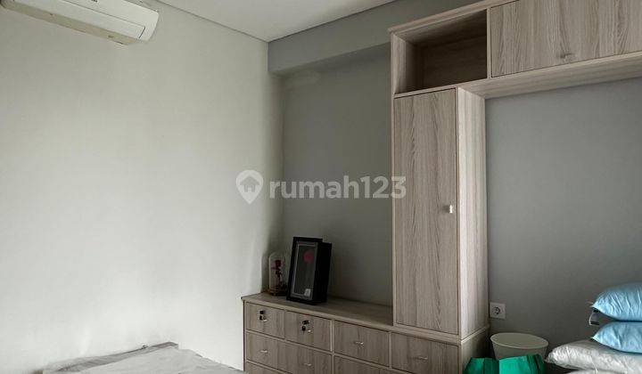 Disewakan 2 Kamar Timur Furnished Apartemen Metro Park Residence 1