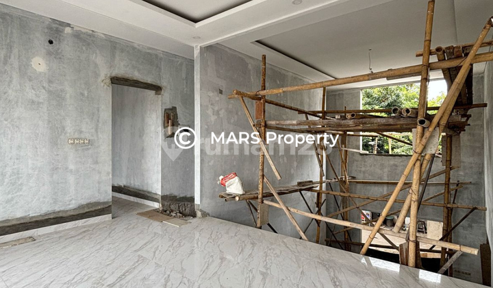 BRAND NEW LUXURIOUS MODERN KONTEMPORER HOUSE KEBAYORAN BARU, 2 LANTAI 2