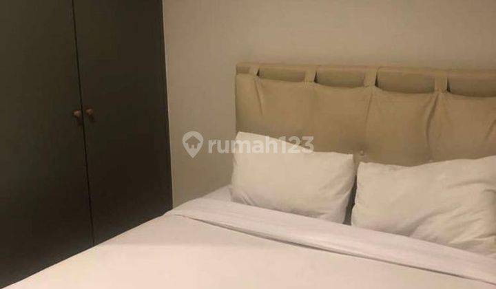 Available Studio Furnished Apartemen Taman Anggrek Residence 1