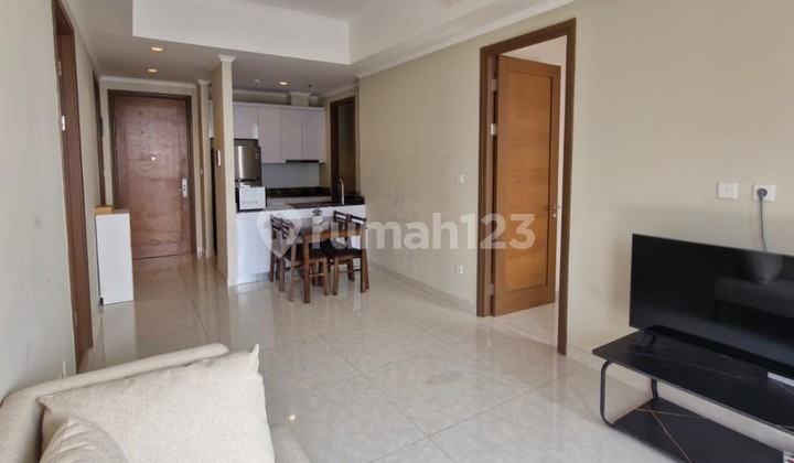 Gila! Dijual 2Br Plus Apartemen Taman Anggrek Residence Furnished