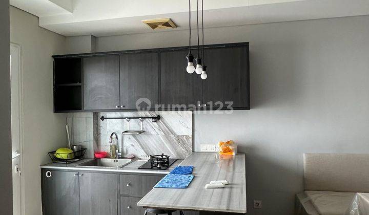 Disewakan 2 Kamar Timur Furnished Apartemen Metro Park Residence 2