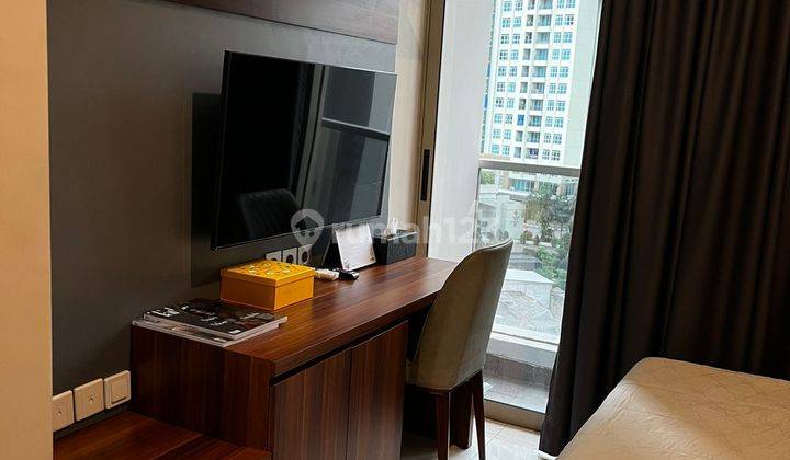 Siap Huni Studio Furnished Apartemen Taman Anggrek Residence 2