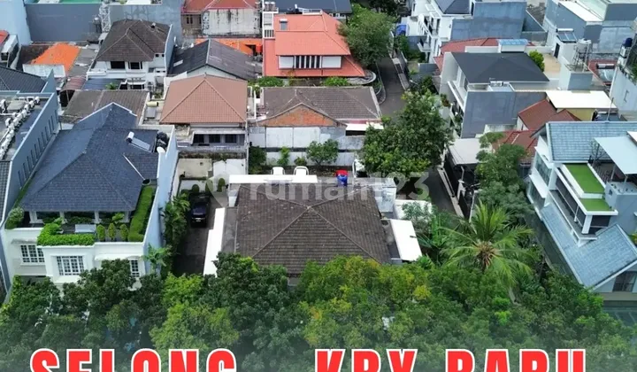 CLASSIC HOUSE SELONG KEBAYORAN BARU, KOMPLEK ELITE KONGLOMERAT DAN PEJABAT
