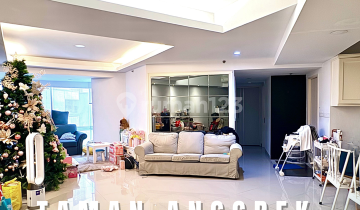 KONDOMINIUM TAMAN ANGGREK 3BR + 1 SEMI FURNISHED 