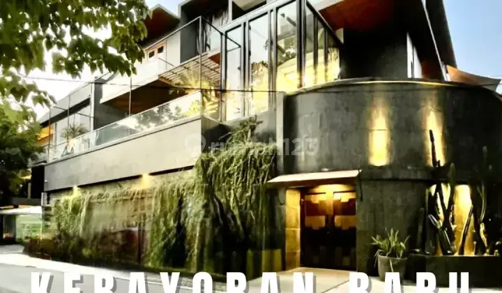 Modern Industrial House Kebayoran Baru Selangkah Ke Scbd, Beautiful View, 4 Lantai 1