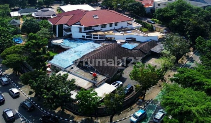 RUMAH CLASSIC JL. PAKUBUWONO KEBAYORAN BARU HITUNG TANAH KOMERSIAL AREA POSISI HOOK RUMAH CLASSIC JL. PAKUBUWONO KEBAYORAN BARU HITUNG TANAH KOMERSIAL AREA POSISI HOOK