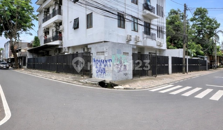 Premium Location House in Kebayoran Baru, Strategically Located and Flood-Free 2