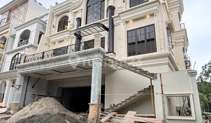 FOR SALE KEMANG JAKSEL RUMAH BARU DESIGN MODERN KLASIK DALAM KOMPLEK