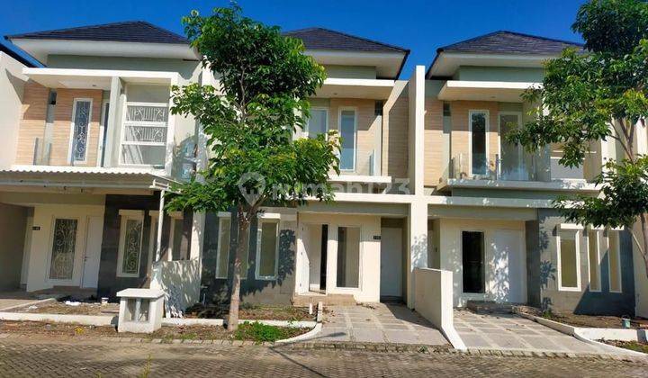 Dijual Rumah 2 Lantai Baru Lokasi Strategis 1