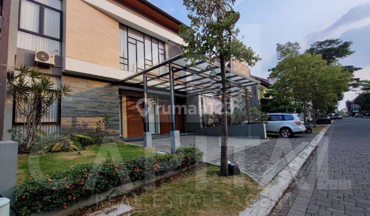 Rumah Minimalis Lux View Danau di Kbp Kota Baru Parahyangan  1