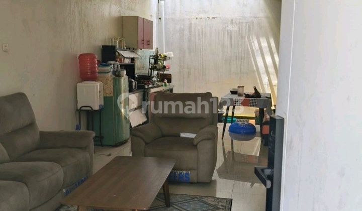 Ready-to-Occupy Elite Area Home Safe and Comfortable Near Airport Access 2