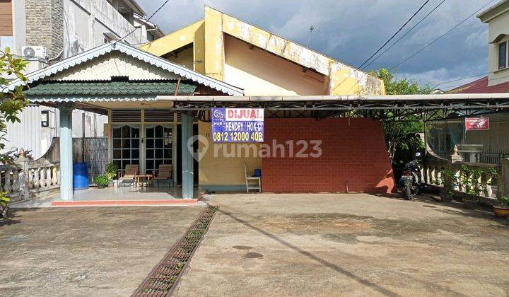 Rumah 2 Unit Siap Huni, Lokasi Strategis Pinggir Jalan Di Jl. Surya 2