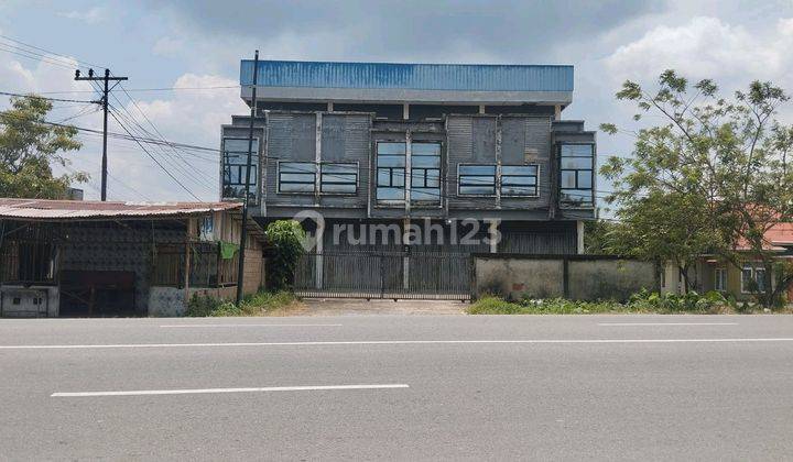 Ruko 4 Unit Siap Huni Lokasi Strategis Pinggir Jalan Cocok Untuk Berbagai Usaha 1