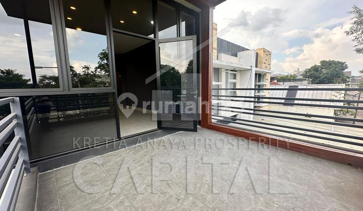 New Modern Minimalist Elegant House in Sumbersari Pasirkoja Complex, Bandung City 2