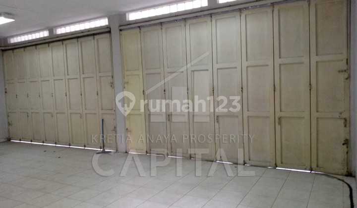 Shop House or Commercial Space for Rent in Cimahi 2
