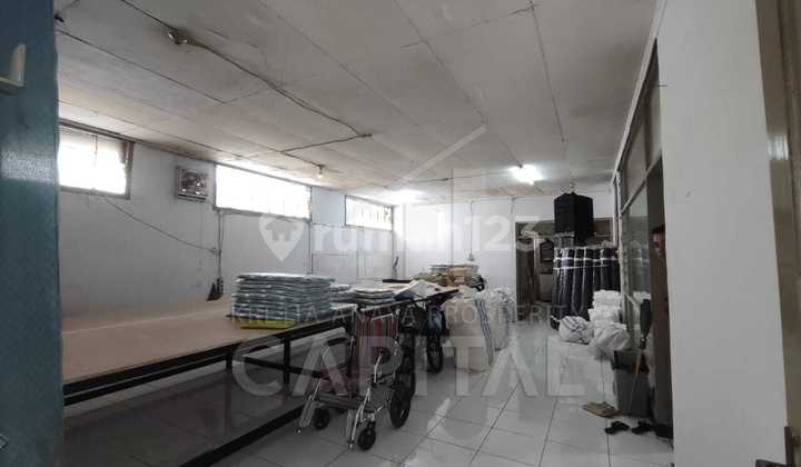 Ready-to-Occupy Comfortable House with a Strategic Location in Sumbersari, Bandung 2