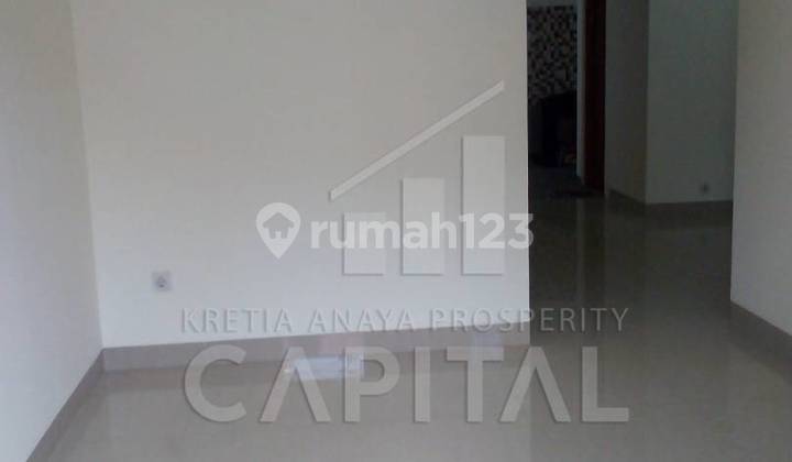 Rumah Baru Minimalis di Tengah Kota Sayap Moch Toha