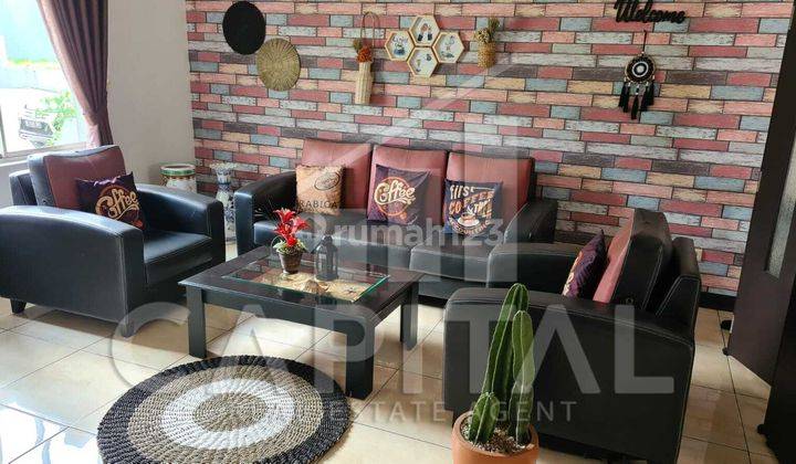 Rumah Full Furnished + Kolam Renang di tatar Ratnasasih Kota Baru Parahyangan  1