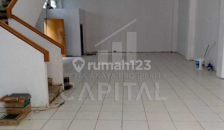 Ruko 3 Lantai Siap Pakai di Kolonel Masturi