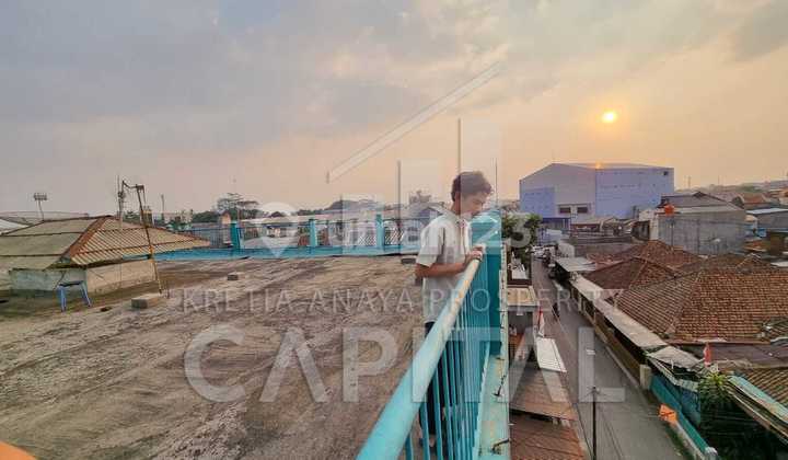 House + Warehouse suitable for production, close access to Soekarno Hatta and Mekar Wangi. 2