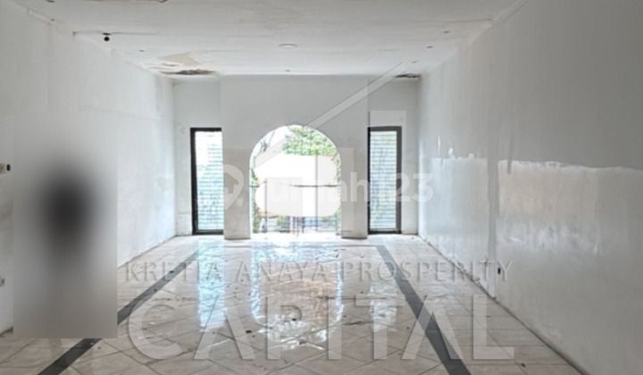 Ruko 2 Lantai Lokasi Strategis di Jalan Cihanjuang