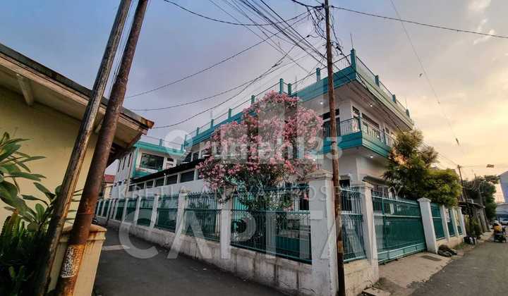 Rumah + Gudang bisa untuk produksi akses dekat ke soekarno hatta dan mekar wangi