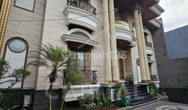 Rumah Mewah Dan Cantik di Sayap Kiara Condong Bandung 2